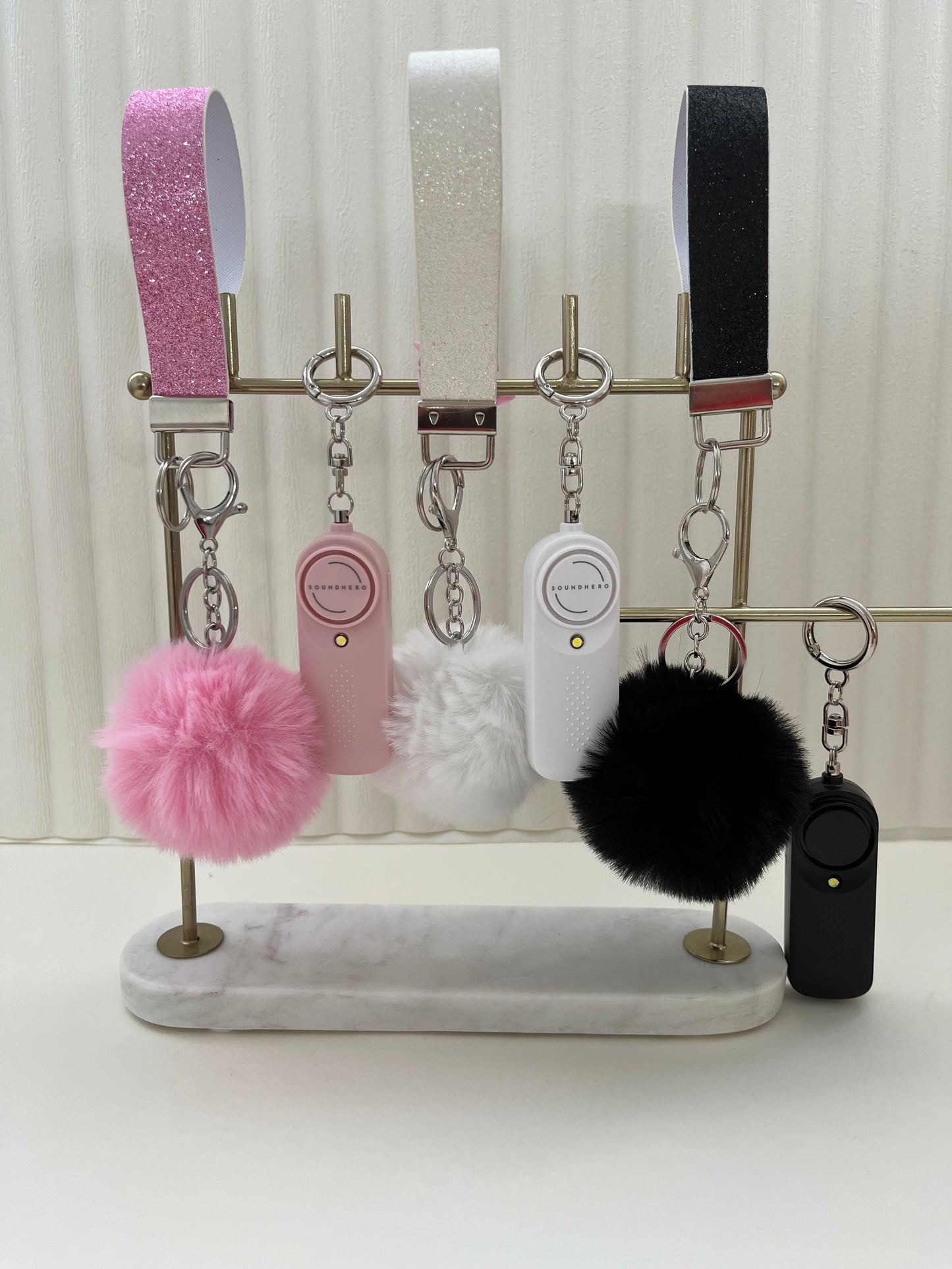 Glitter wristlet keychain